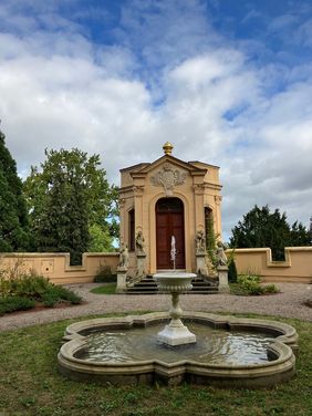 Die Nordbastion am Eingang zum Burggarten kann im Rahmen von Führungen am 08.09.24 besucht werden. Foto: Landtag M-V